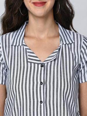 stripe print crop shirt - 17949274 - Standard Image - 5