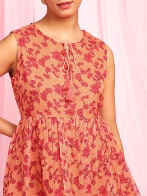 round neck floral top - 17955664 - Standard Image - 5