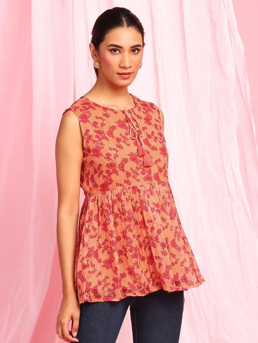 round neck floral top - 17955664 - Zoom Image - 2