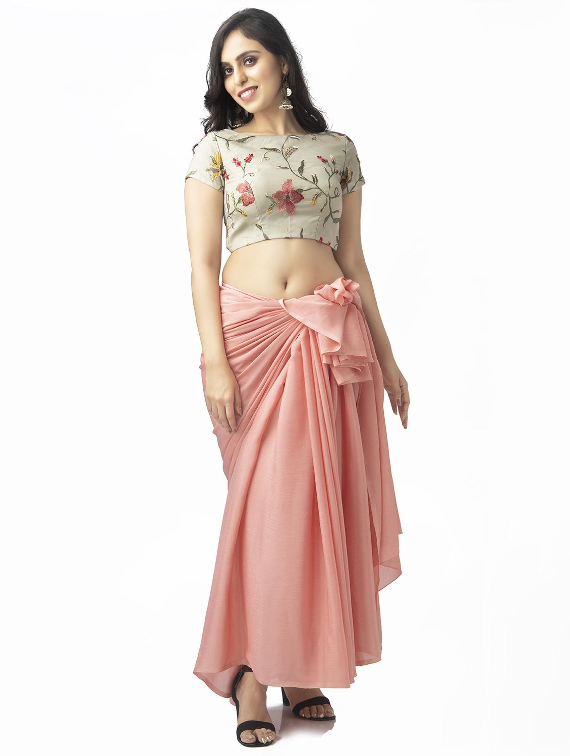 green embroidered blouse with face mask - 17957746 - Zoom Image - 4