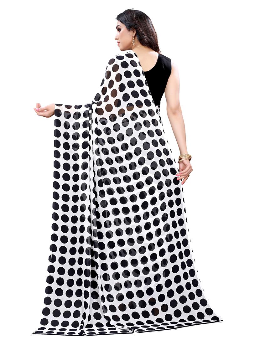 polka dots printed saree with blouse - 17958242 - Zoom Image - 2