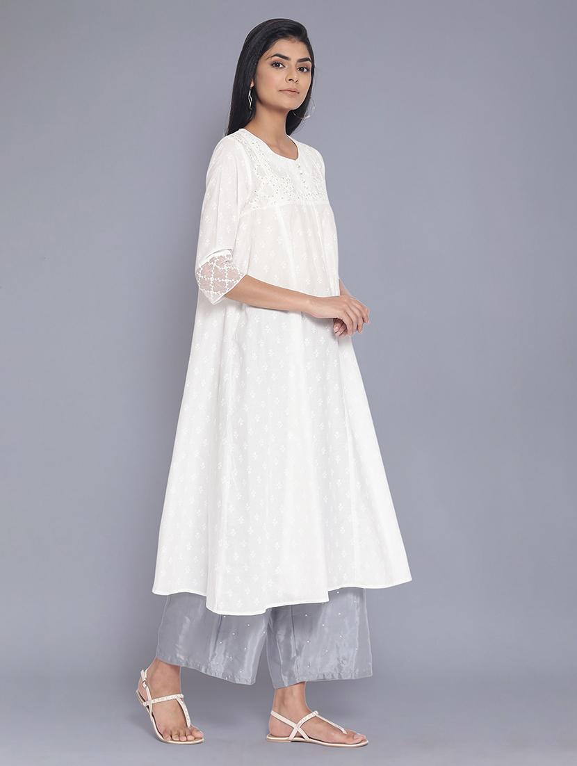 solid flared kurta - 17960366 - Zoom Image - 3