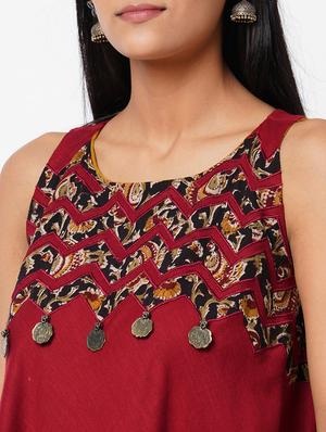 embroidered flared kurta - 17971041 - Standard Image - 4