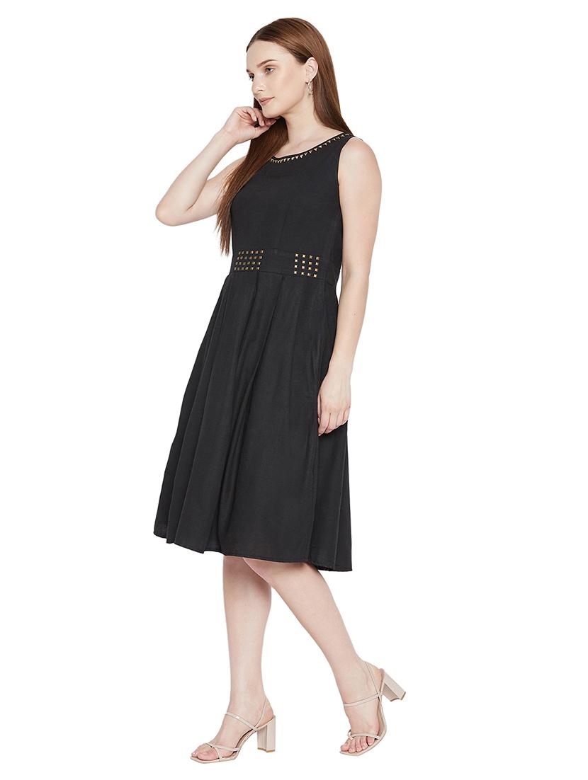 round neck embellished a-line dress - 17975381 - Zoom Image - 2