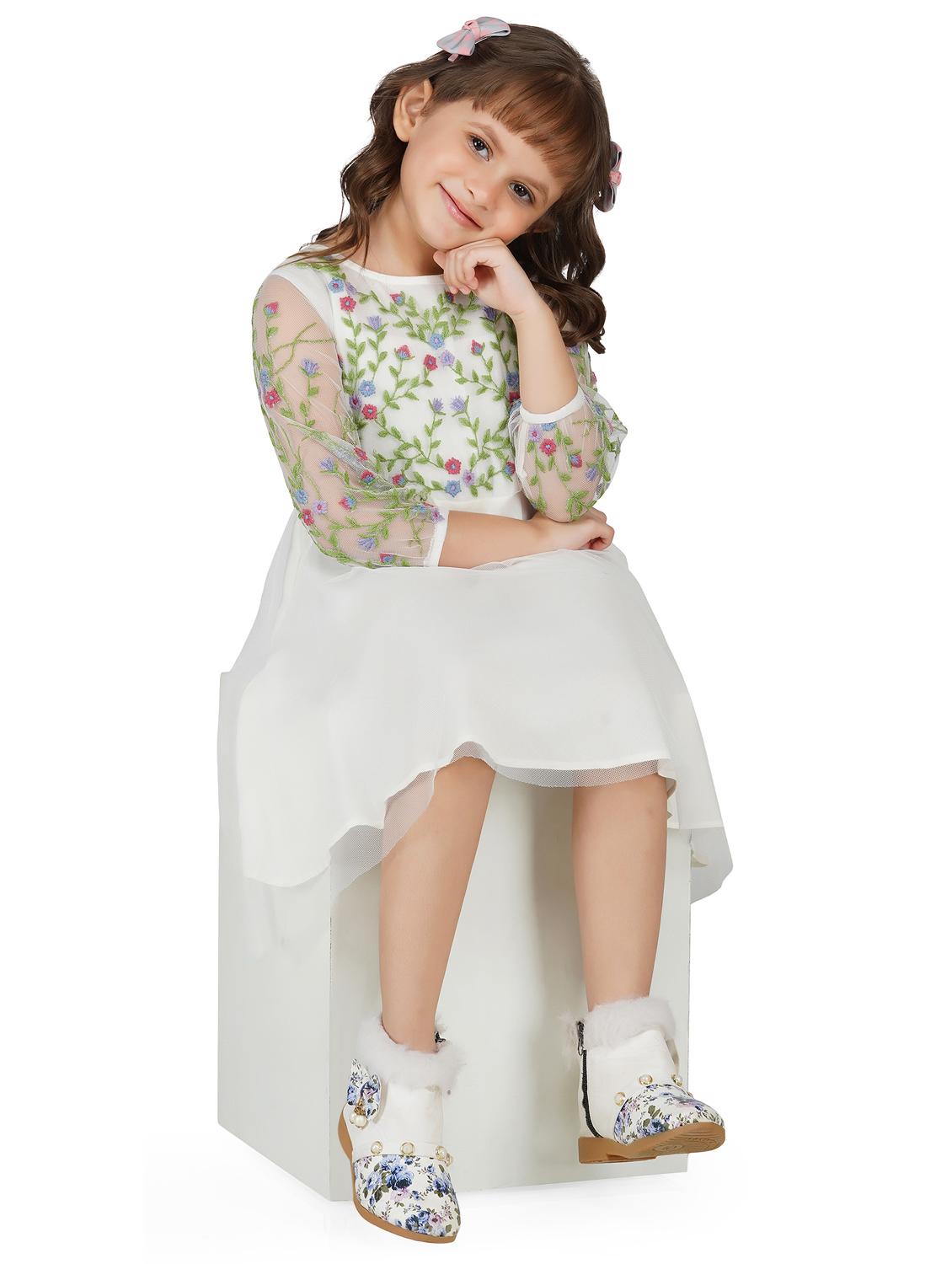 white embroidered frock - 17976623 - Zoom Image - 5