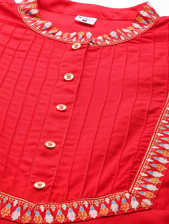 red rayon flared kurta - 17977183 - Zoom Image - 4
