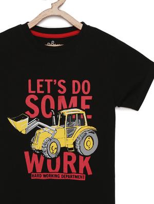 round neck graphic t-shirt - 17977716 - Standard Image - 3