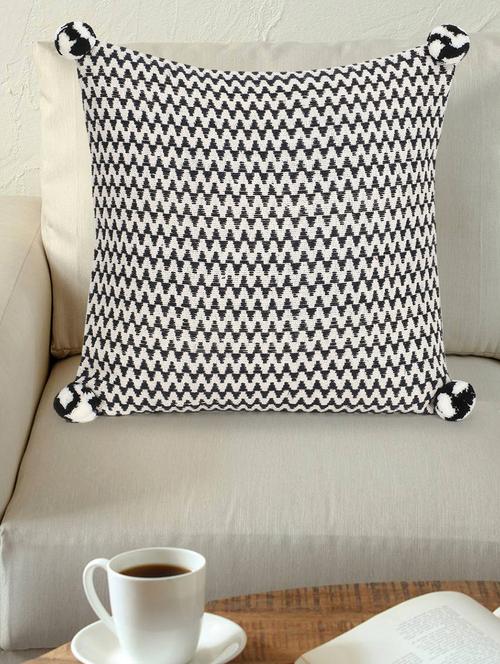 mezposh acoustic black & white cotton jacquard chevron pompom cushion cover (16"x16") - 17977782 - Standard Image - 1