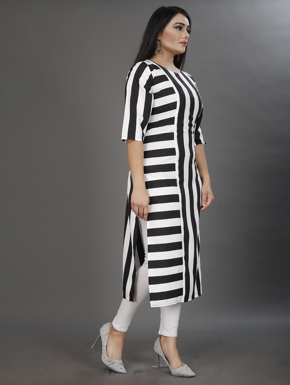 black crepe straight kurta - 17980737 - Zoom Image - 2