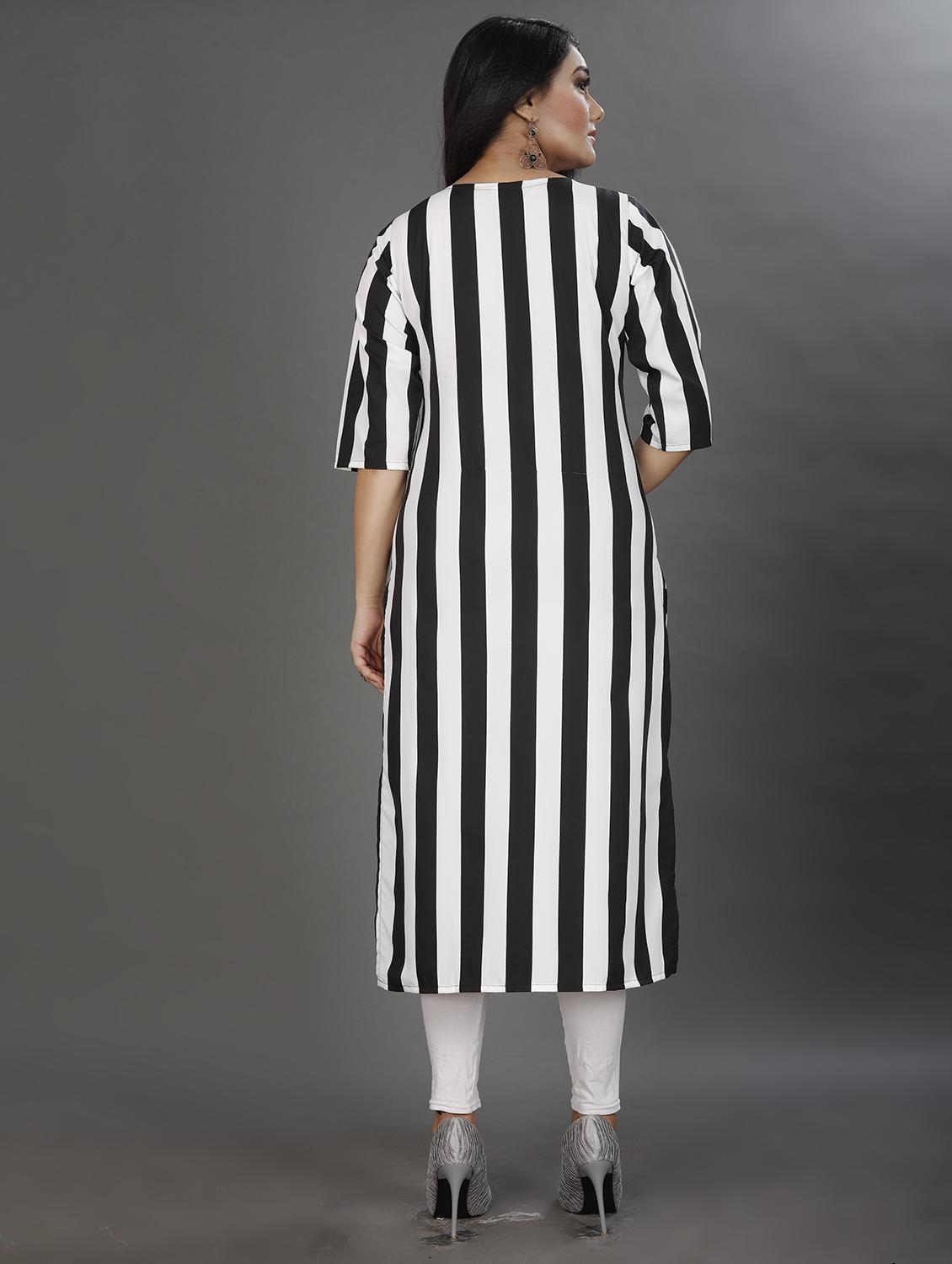 black crepe straight kurta - 17980737 - Zoom Image - 3