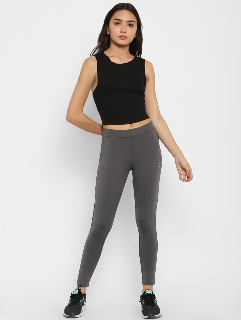 mid rise solid track pants - 17982510 - Zoom Image - 4