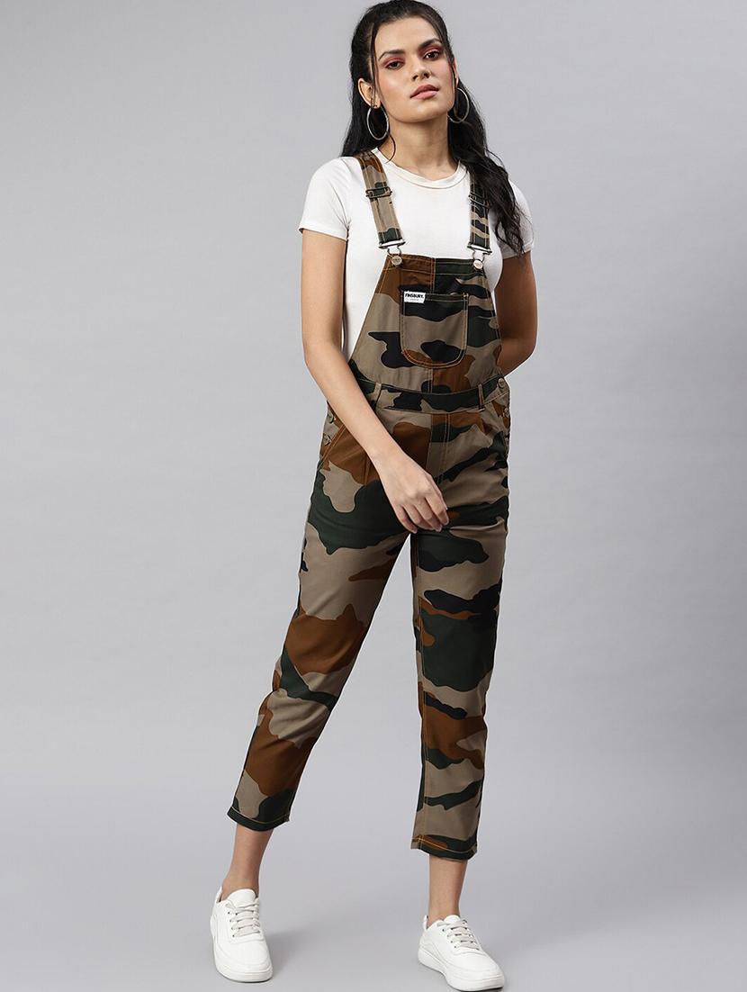pocket patch camouflage dungaree jumpsuit - 17984061 - Zoom Image - 1