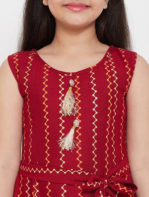 red printed frock - 17985825 - Standard Image - 4