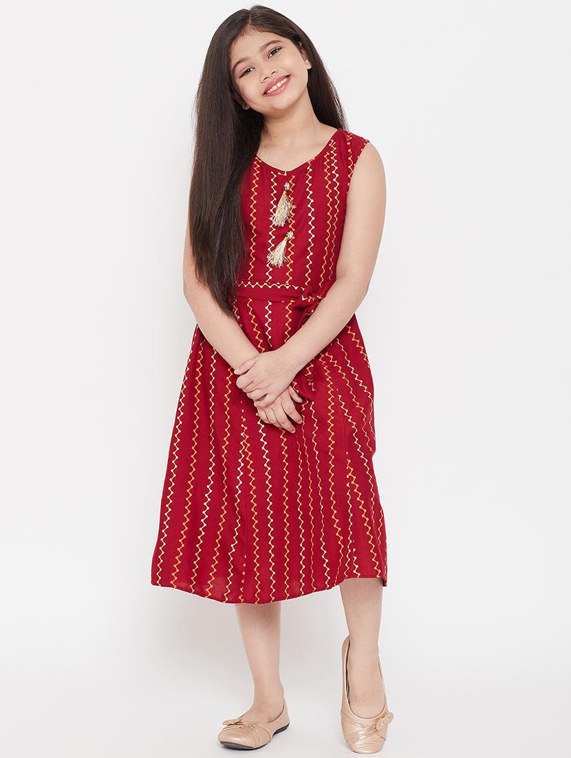 red printed frock - 17985825 - Zoom Image - 1