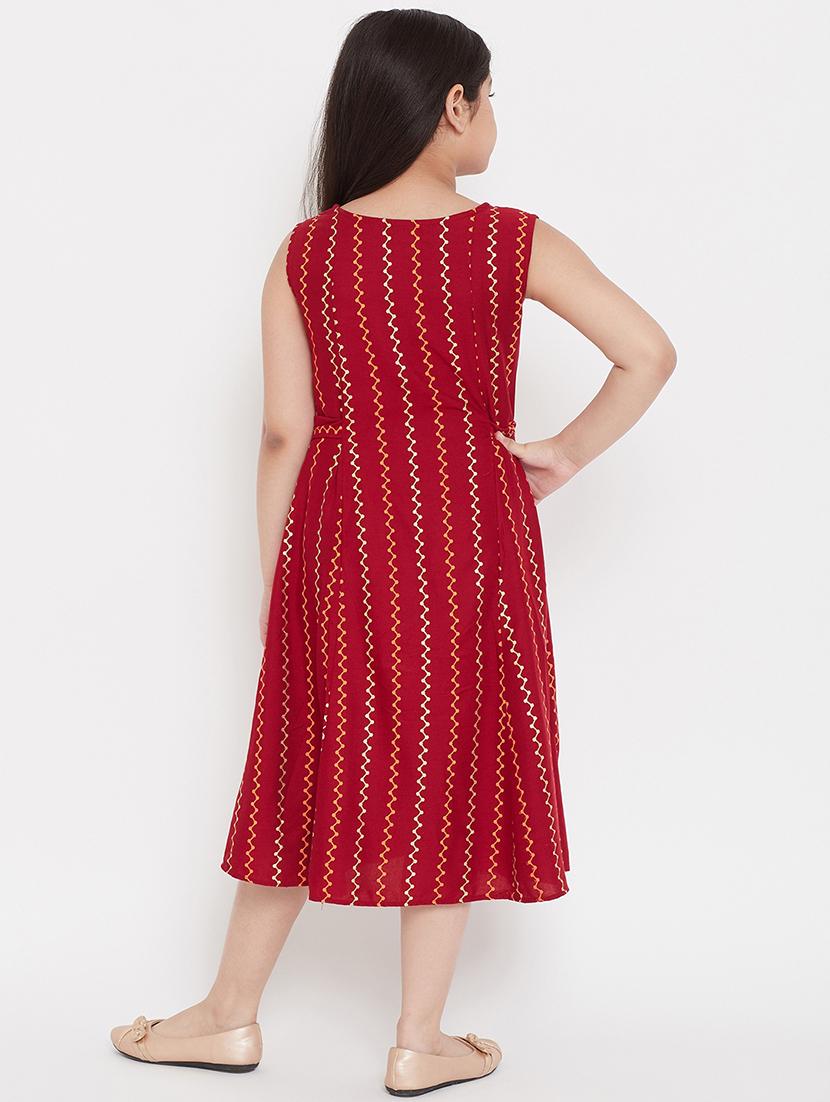 red printed frock - 17985825 - Zoom Image - 3