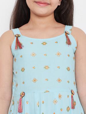 blue printed frock - 17985829 - Standard Image - 4