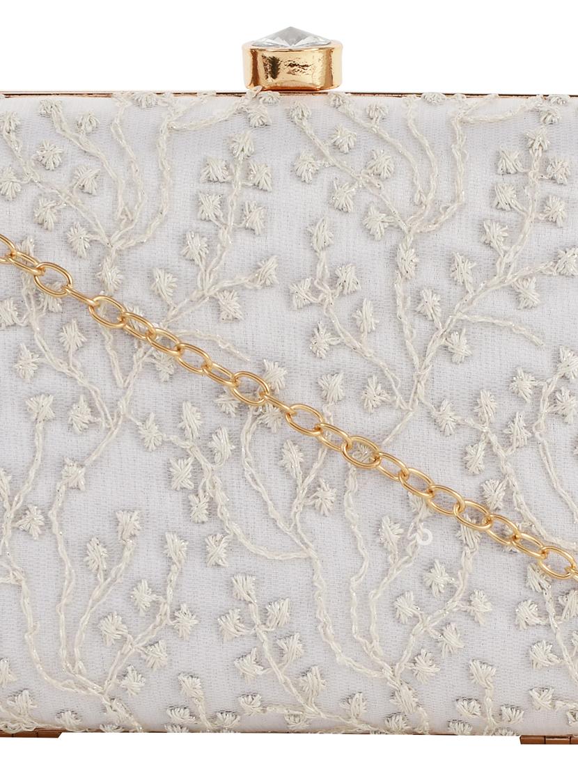 white cotton box clutch - 17986606 - Zoom Image - 4
