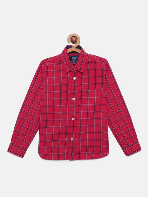 red checkered shirt - 17996511 - Very Small Image - 1