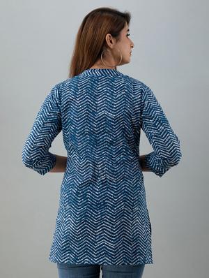 mandarin neck printed tunic - 17996934 - Standard Image - 3