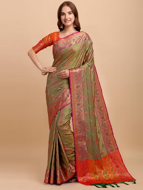 self design banarasi saree with blouse - 17998574 - Very Small Image - 1