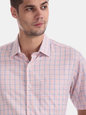 pink checkered formal shirt - 17999982 - Standard Image - 6