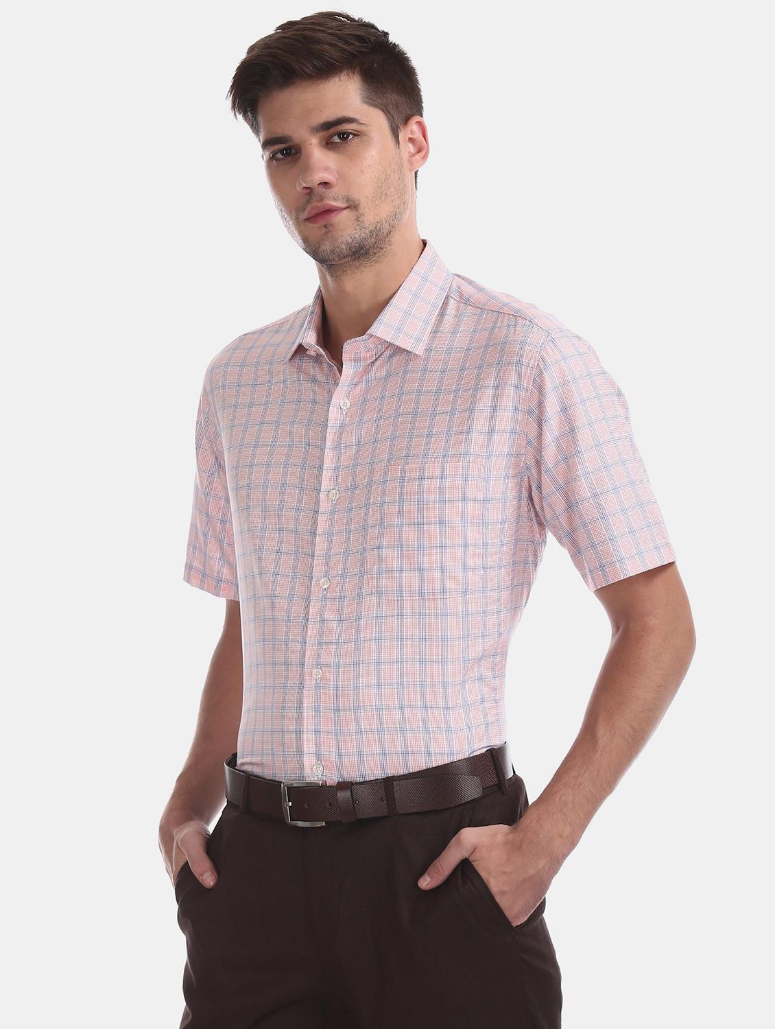 pink checkered formal shirt - 17999982 - Zoom Image - 2