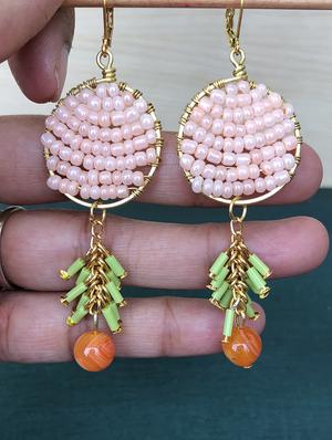 multi colored beads hoop earring - 18010976 - Standard Image - 3