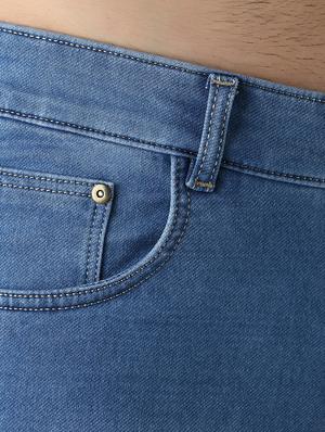 blue light washed denim jeans - 18012803 - Standard Image - 7
