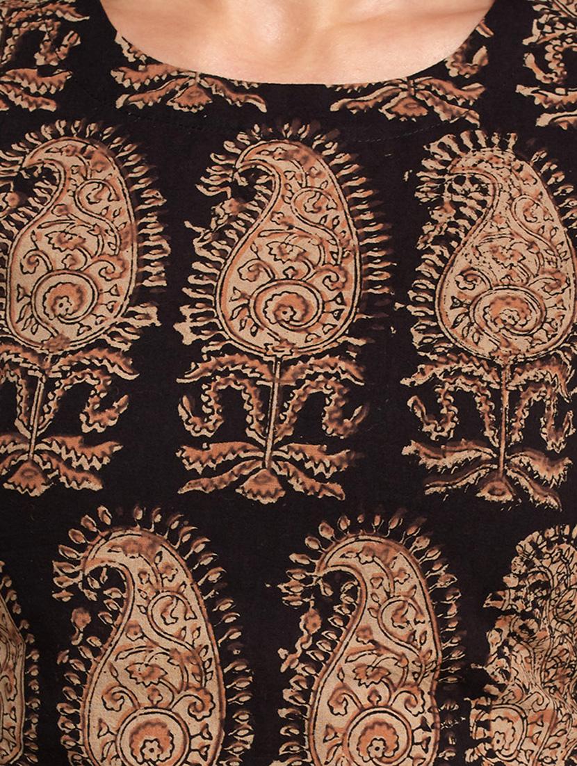 black paisley crop top - 18013835 - Zoom Image - 5