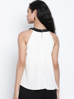 tie up neck solid crop top - 18014751 - Standard Image - 4