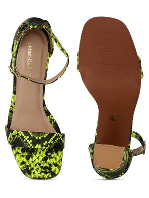 green back strap sandal - 18016013 - Standard Image - 4