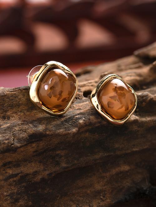 self design rust stud earring - 18022453 - Standard Image - 1