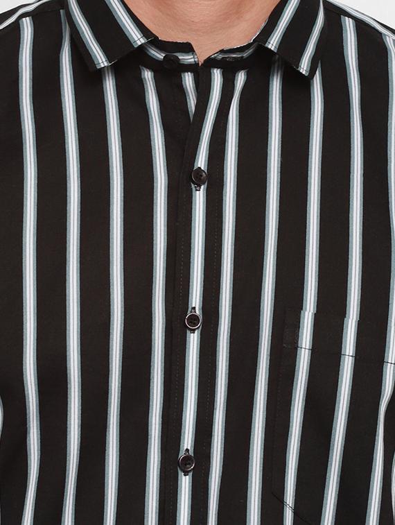 black striped casual shirt - 18024378 - Zoom Image - 5