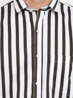 black striped casual shirt - 18024390 - Standard Image - 5