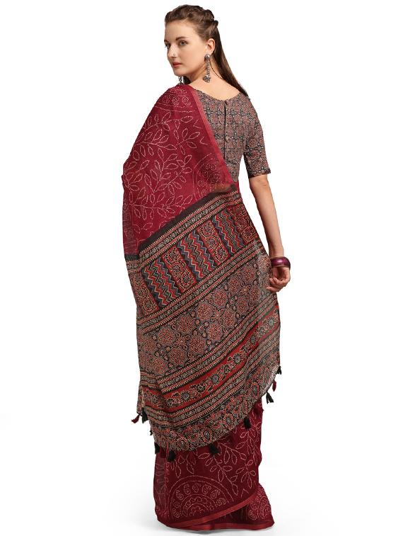 red silk blend printed saree with blouse - 18024844 - Zoom Image - 2