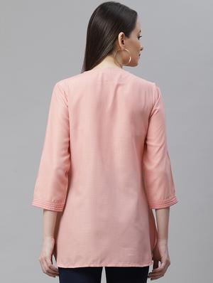 notch neck solid top - 18025960 - Standard Image - 3