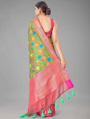 green art silk kanjivaram saree with blouse - 18028097 - Standard Image - 2