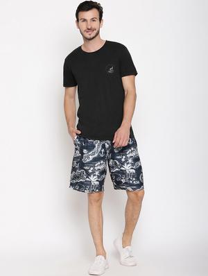 black solid t-shirt - 18028114 - Standard Image - 4