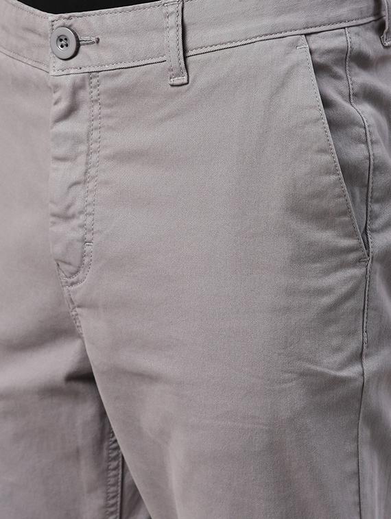 grey solid flat front casual trouser - 18028740 - Zoom Image - 5