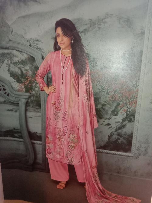 suite dupatta shalwar in velvet - 18028925 - Standard Image - 1