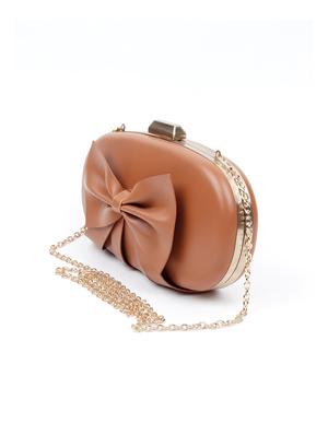 gold polyester regular clutch - 18034898 - Standard Image - 4