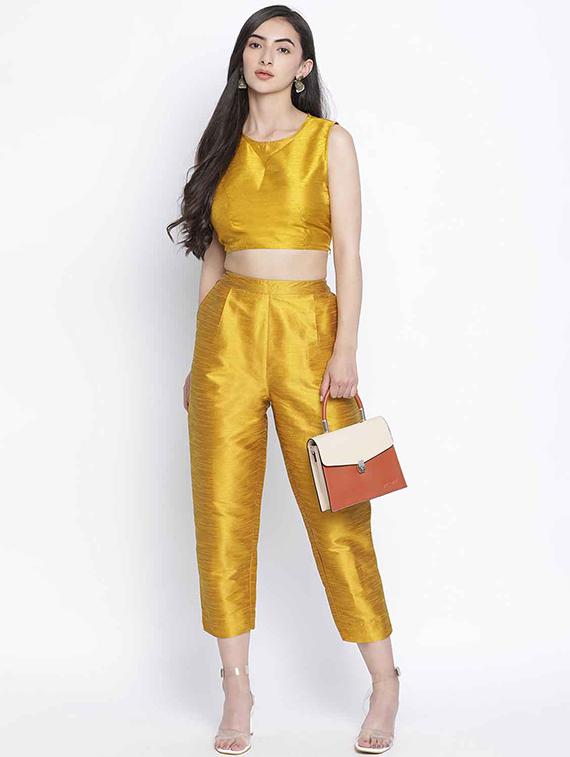 mid rise pleated trouser - 18039703 - Zoom Image - 4