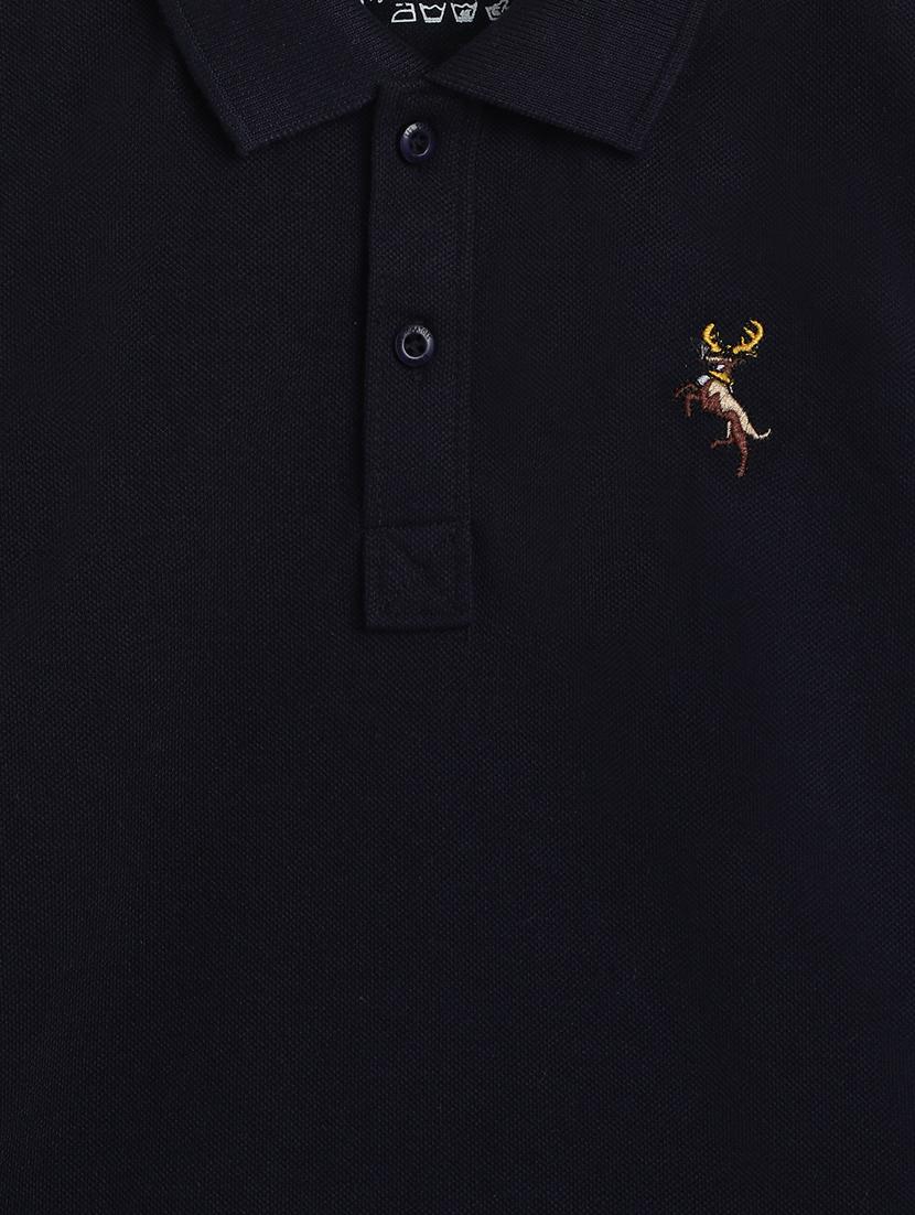blue solid t-shirt - 18048269 - Zoom Image - 3