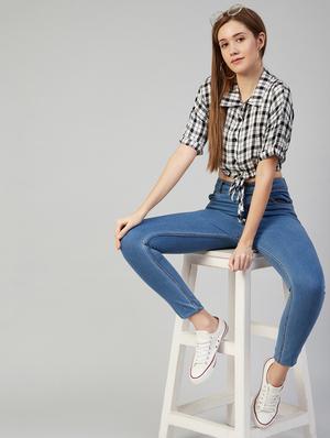 white checked knotted crop shirt - 18052470 - Standard Image - 4