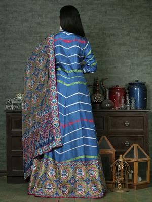 blue printed a-line set - 18056544 - Standard Image - 5