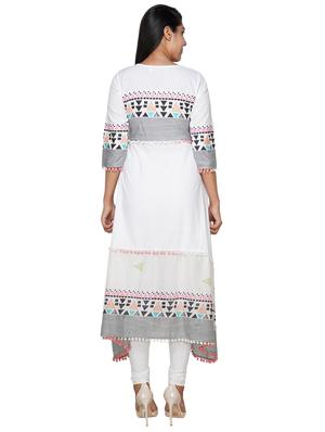 printed a-line kurta - 18058157 - Standard Image - 3