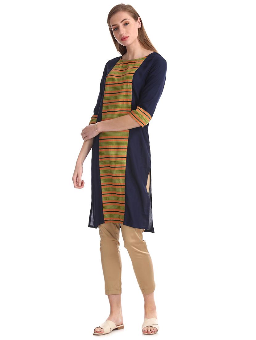 blue rayon straight kurta - 18065170 - Zoom Image - 3