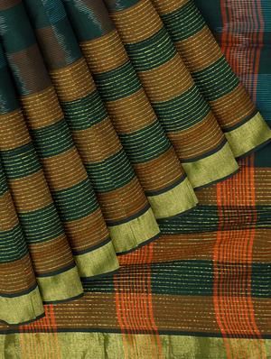 self design handloom saree with blouse - 18065914 - Standard Image - 3