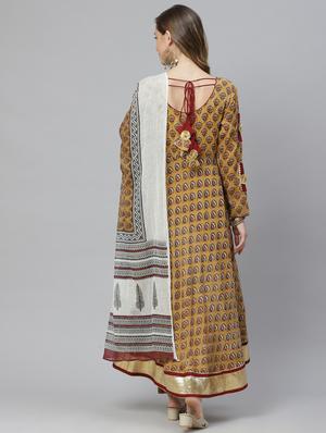 yellow rayon suit set - 18066515 - Standard Image - 4