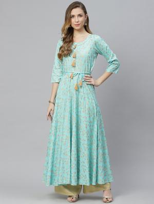 gold print flared kurta - 18067444 - Standard Image - 2